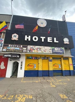 hotel punto 100