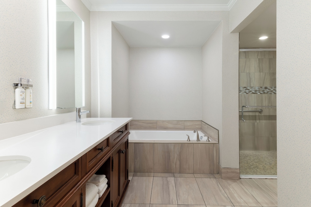 holiday inn express and suites las vegas sw spring valley