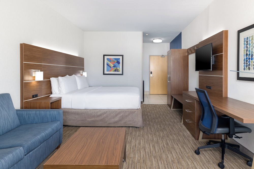holiday inn express and suites las vegas sw spring valley