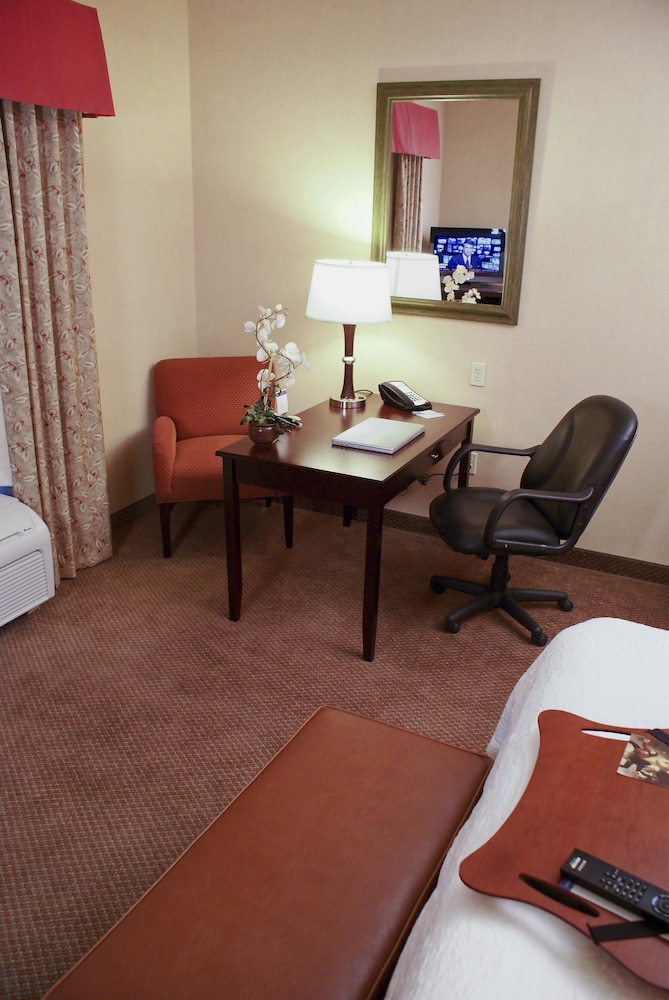 hampton inn las vegas north speedway