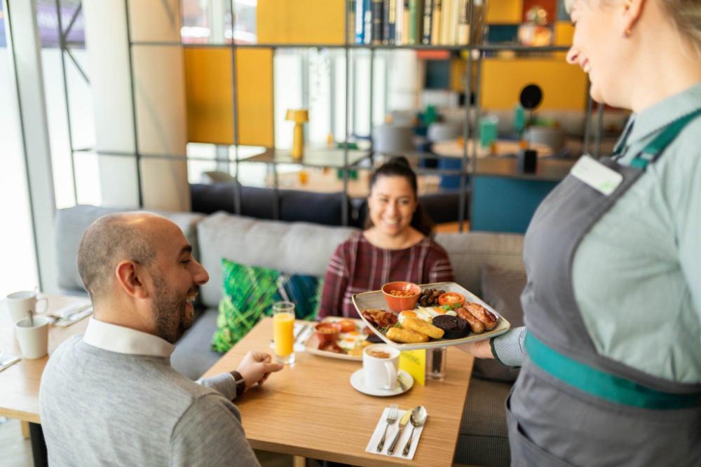 holiday inn london whitechapel by ihg