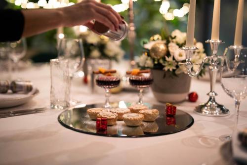 holiday inn london whitechapel by ihg