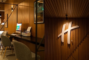 holiday inn london whitechapel by ihg