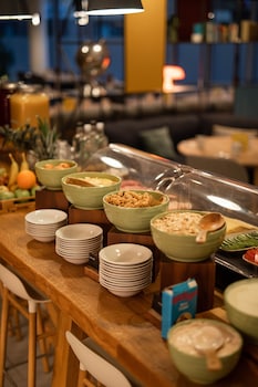 holiday inn london whitechapel by ihg