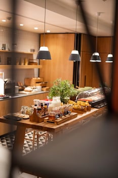 holiday inn london whitechapel by ihg