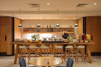 holiday inn london whitechapel by ihg