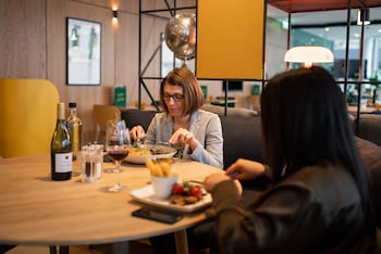 holiday inn london whitechapel by ihg