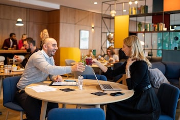 holiday inn london whitechapel by ihg