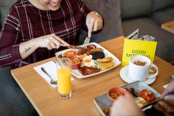 holiday inn london whitechapel by ihg