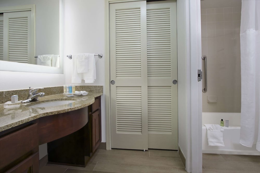 homewood suites by hilton miami airport west