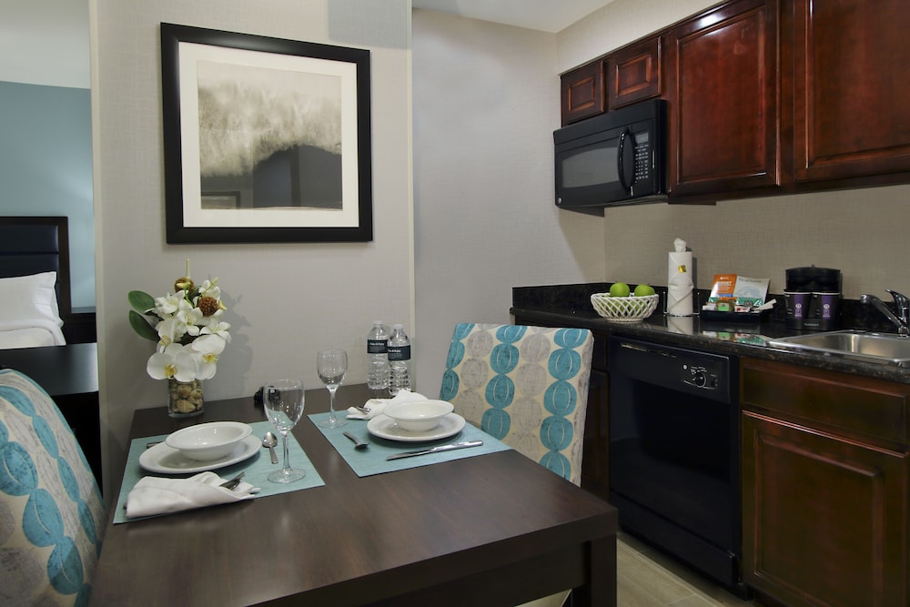 homewood suites by hilton miami airport west