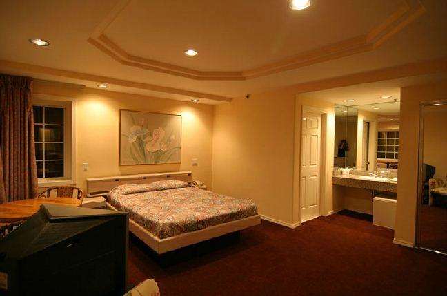 wilshire crest hotel los angeles