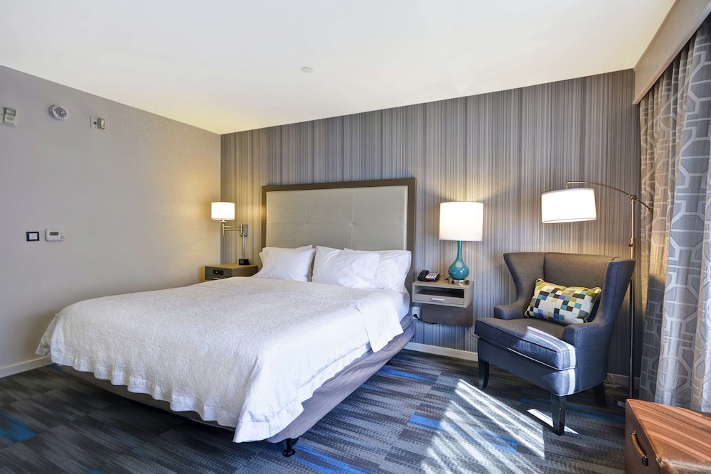 hampton inn and suites los angeles burbank airport