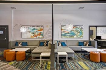 Hampton Inn & Suites Los Angeles Burbank Airport,Los Angeles>>Burbank,3 star