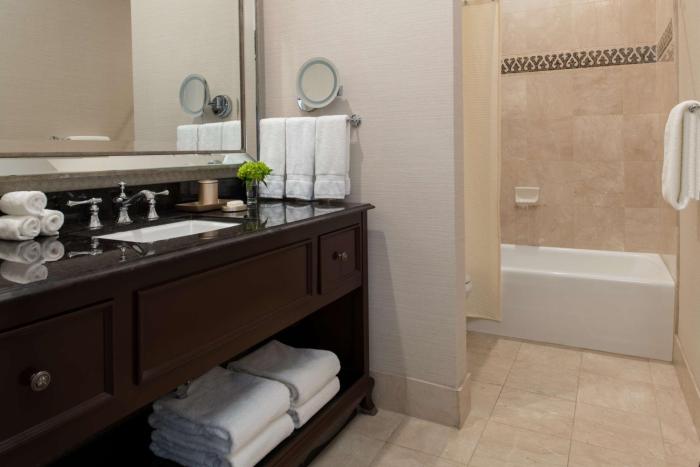 the roosevelt new orleans a waldorf astoria hotel