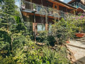 bazan home hotel and bungalow