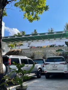 windy hills hotel