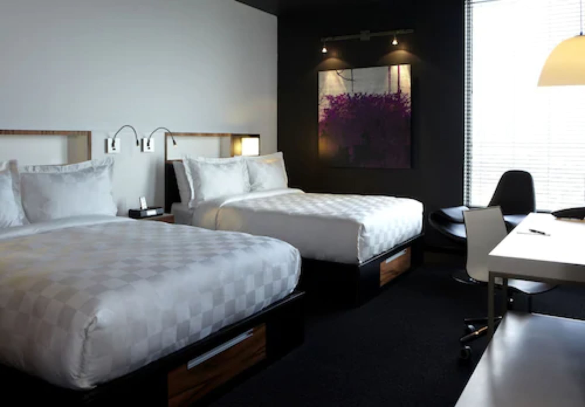 alt hotel toronto airport
