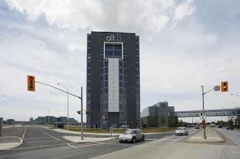 alt hotel toronto airport
