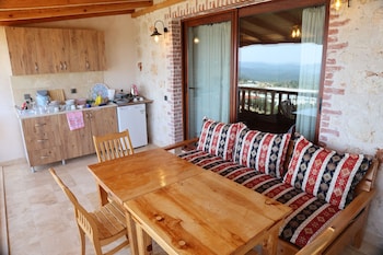 istlada tas ev apart