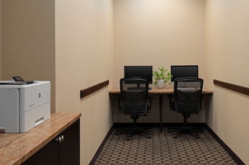 embassy suites san antonio riverwalk downtown