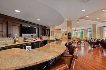 embassy suites san antonio riverwalk downtown