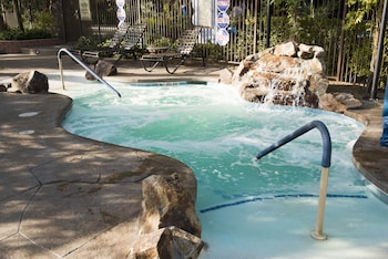 tahiti village resort and spa
