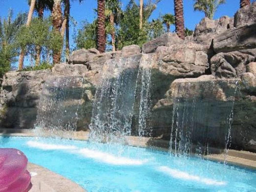 tahiti village resort and spa