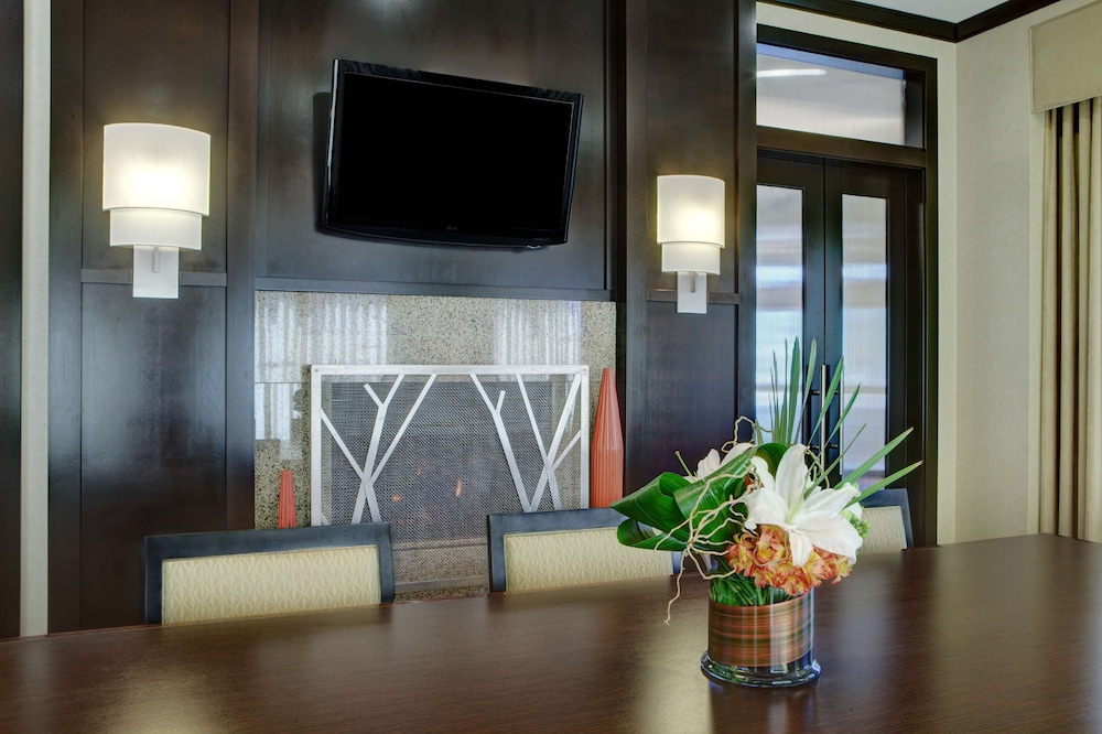 hilton garden inn seattle bothell