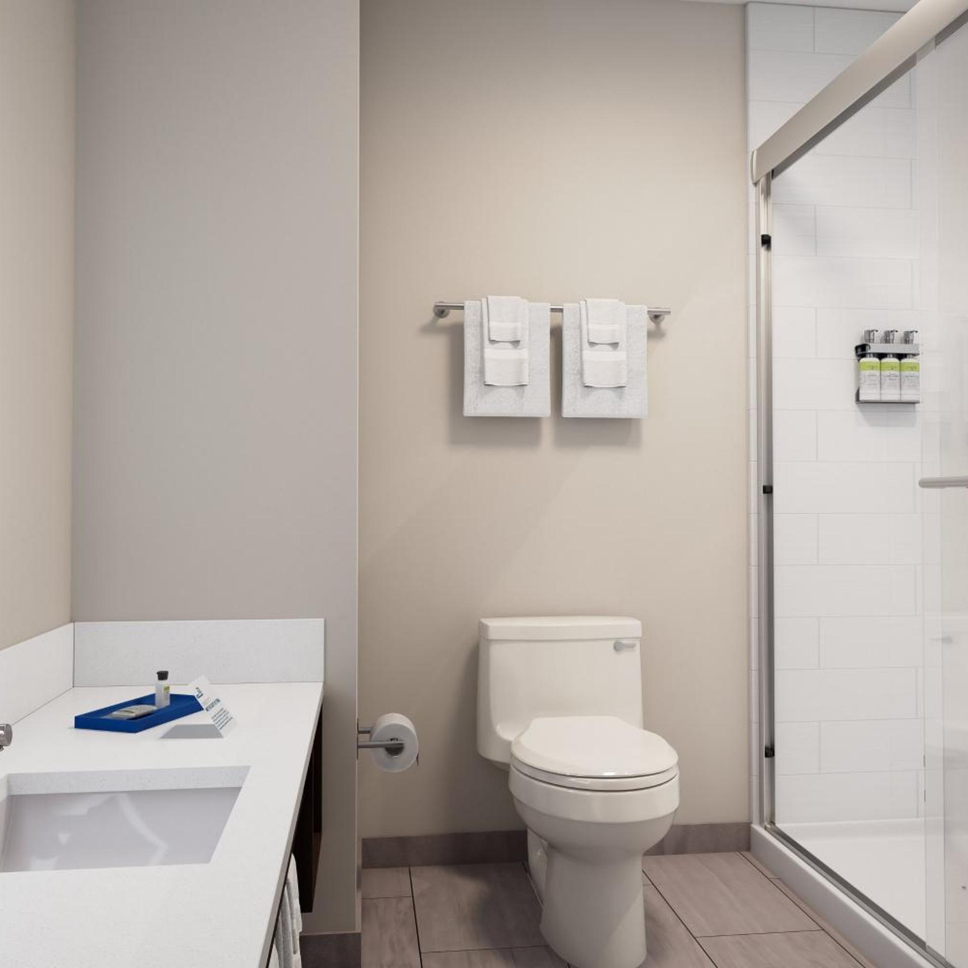 quality inn and suites englewood