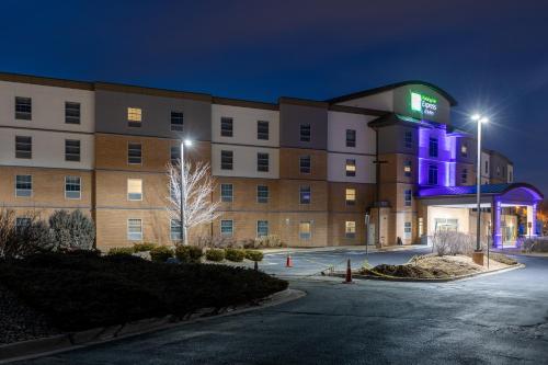 quality inn and suites englewood