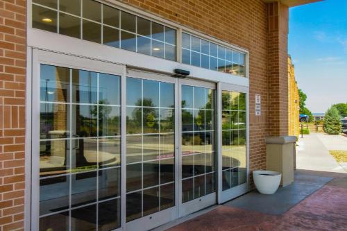 Quality Inn And Suites Englewood,In Englewood (Littleton - Highlands Ranch),2 star