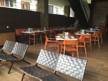 grand ixora kuta resort