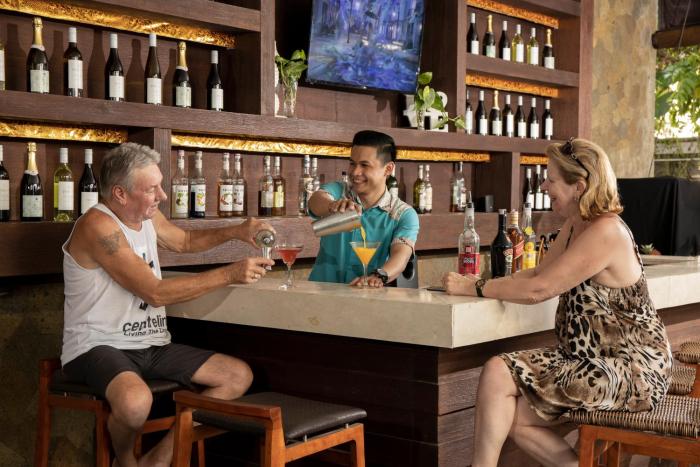 grand ixora kuta resort