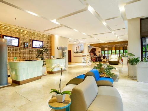Grand Livio Kuta Hotel,Bali>>Badung,4 star