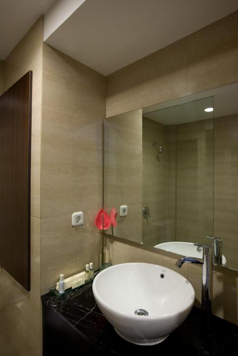 hotel santika kuta bali