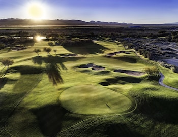 avi resort and casino
