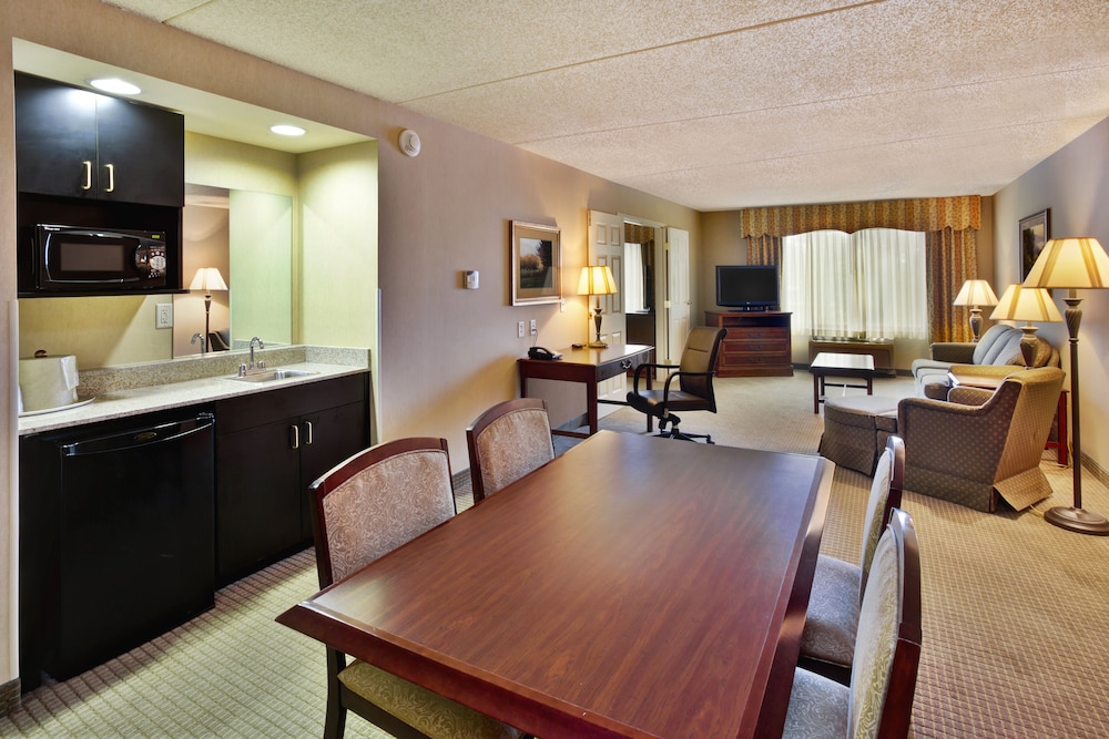 holiday inn hotel and suites ann arbor univ michigan area