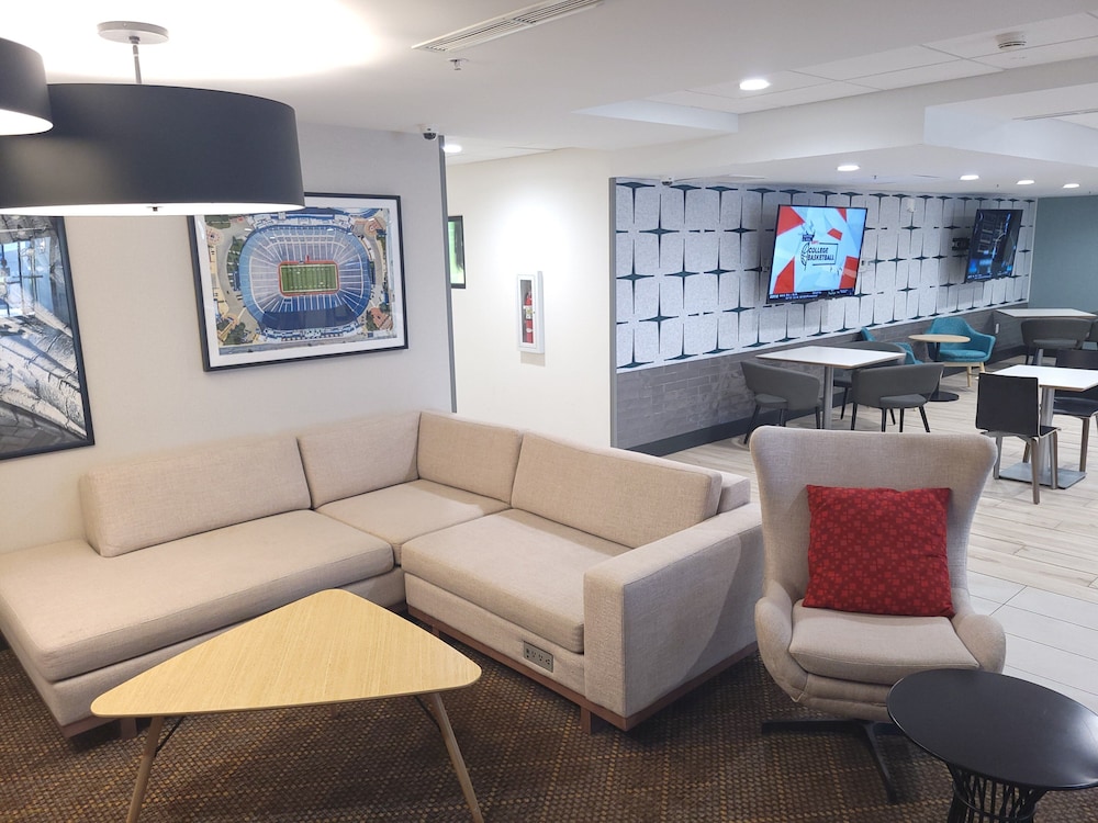 holiday inn hotel and suites ann arbor univ michigan area