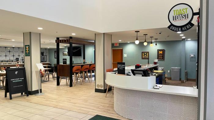 holiday inn hotel and suites ann arbor univ michigan area