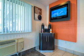 motel 6 westminster south long beach