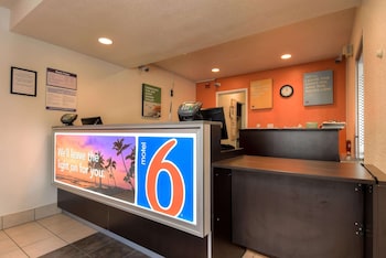 Motel 6 Westminster South - Long Beach,Orange County>>Los Angeles,2 star