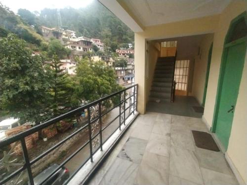 Vamoose Tulsi,Ukhimath>>Rudraprayag,0 star