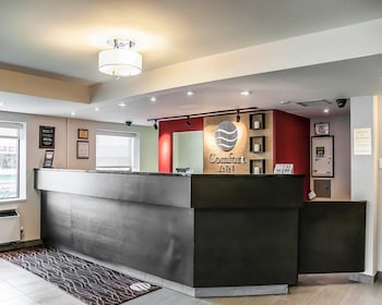 comfort inn laval