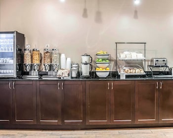 comfort inn laval