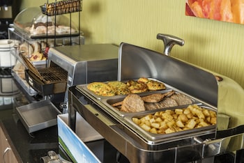 comfort inn laval