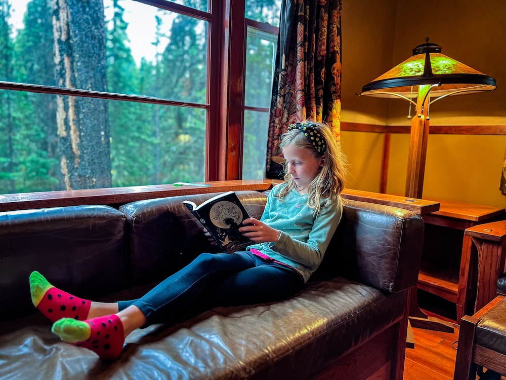 johnston canyon resort