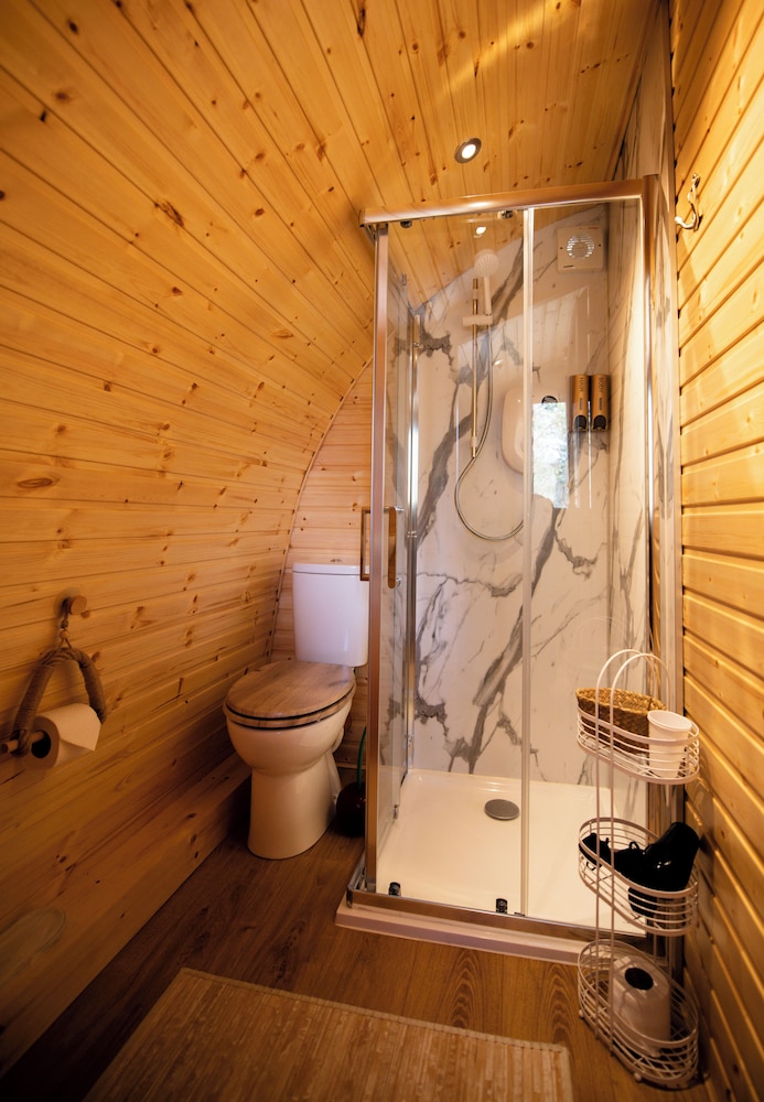 highland and transylvania glamping pods