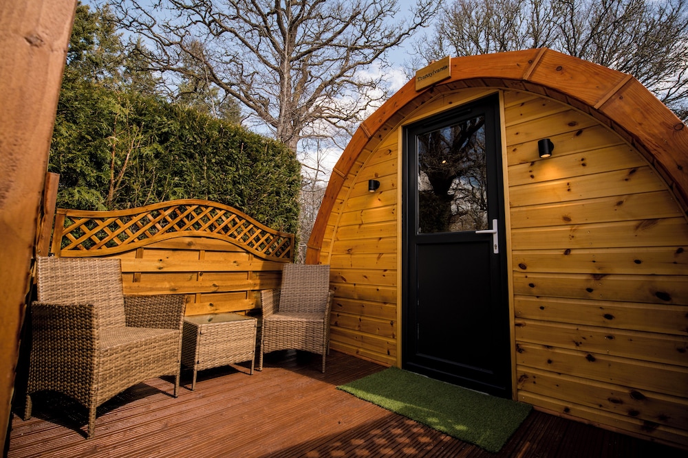 highland and transylvania glamping pods