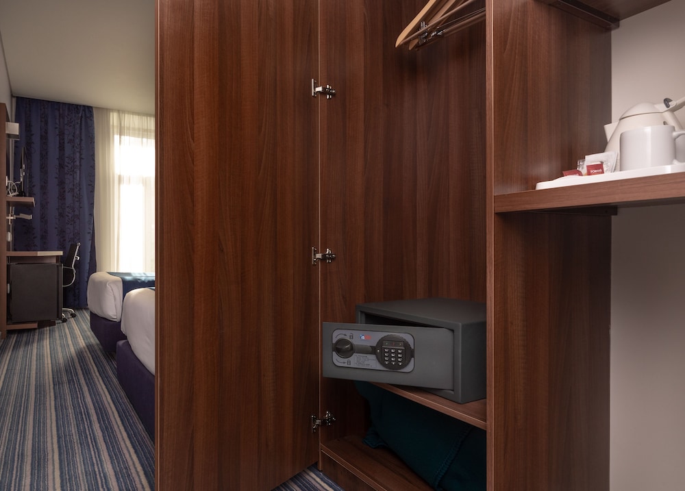 holiday inn express lisbon av liberdade by ihg